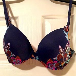 Wear Everywhere push-up bra Victoria’s Secret
